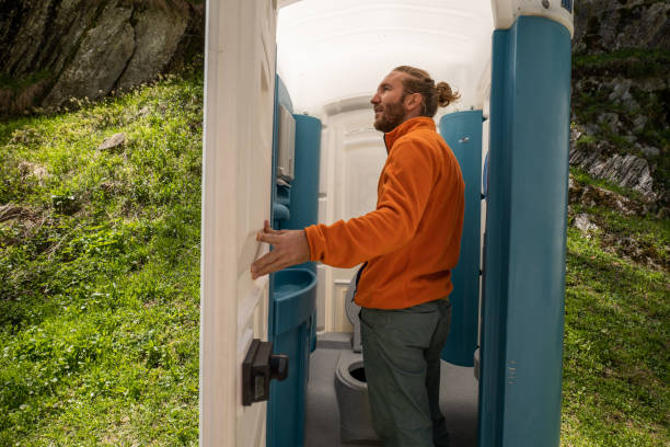 Best Handicap porta potty rental  in Eastmont, WA