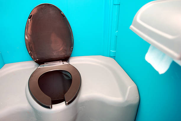 Best Local porta potty services  in Eastmont, WA