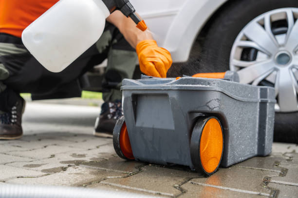 Best Local porta potty services  in Eastmont, WA